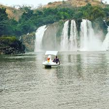 Explore Cachoeiras do Binga – Tour de Aventura e Natureza em Angola